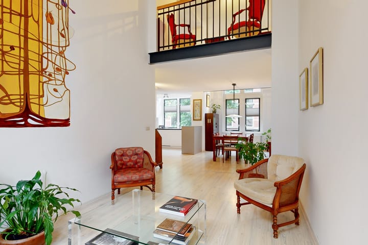 Photo 2 of Hugo de Grootstraat 111