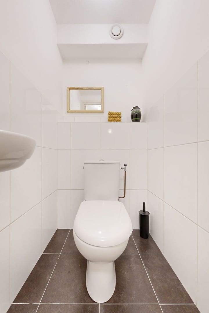 Photo 12 of Hugo de Grootstraat 111