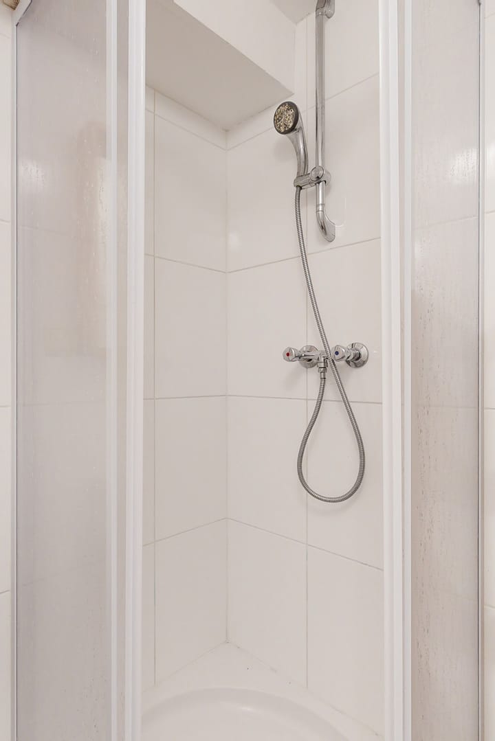 Photo 16 of Hugo de Grootstraat 111