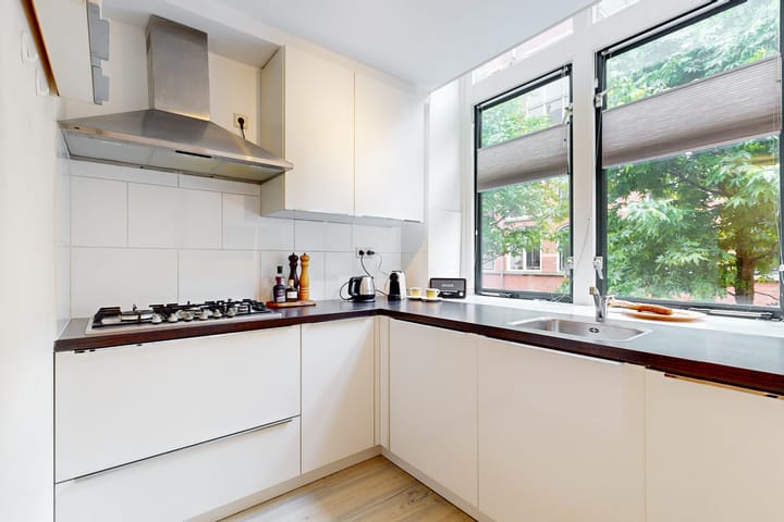 Photo 23 of Hugo de Grootstraat 111