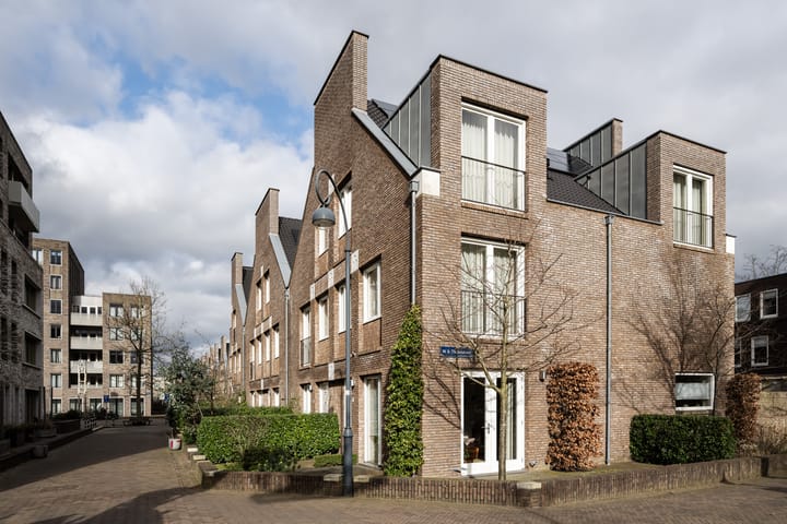 Foto 46 van Mesdagstraat 3