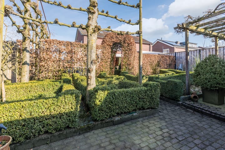 Foto 41 van Jan Pzn Coenstraat 28