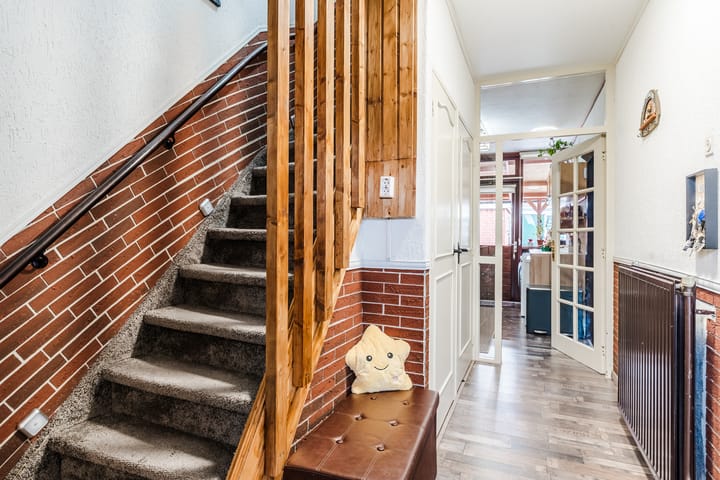 Foto 10 van Van Goghlaan 19