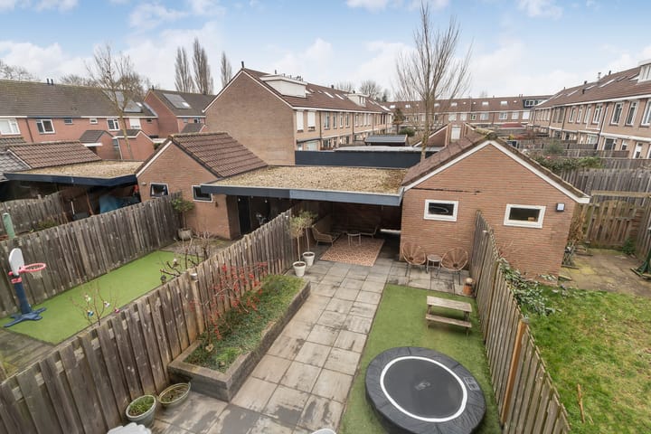 Photo 18 of Boris Pasternak-erf 135