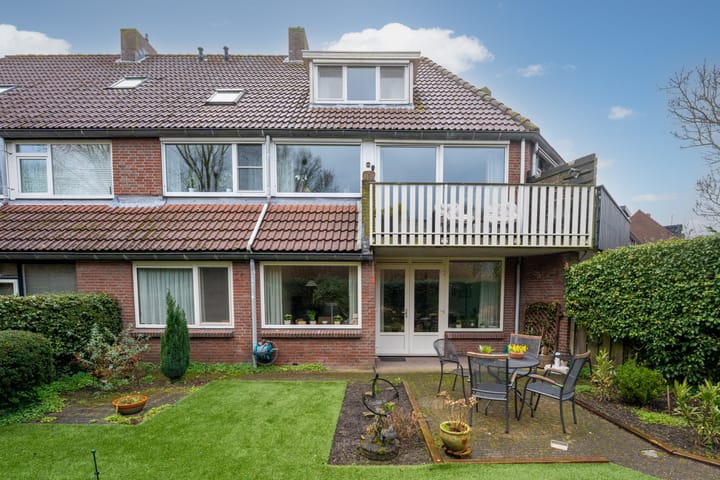 Foto 2 van Hugo van Woerdenstraat 77