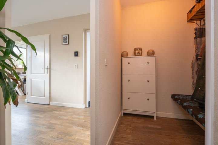 Foto 9 van Hugo van Woerdenstraat 77