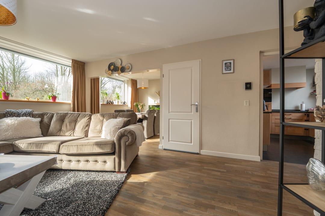 Foto 11 van Hugo van Woerdenstraat 77