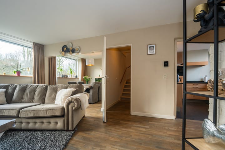 Foto 12 van Hugo van Woerdenstraat 77