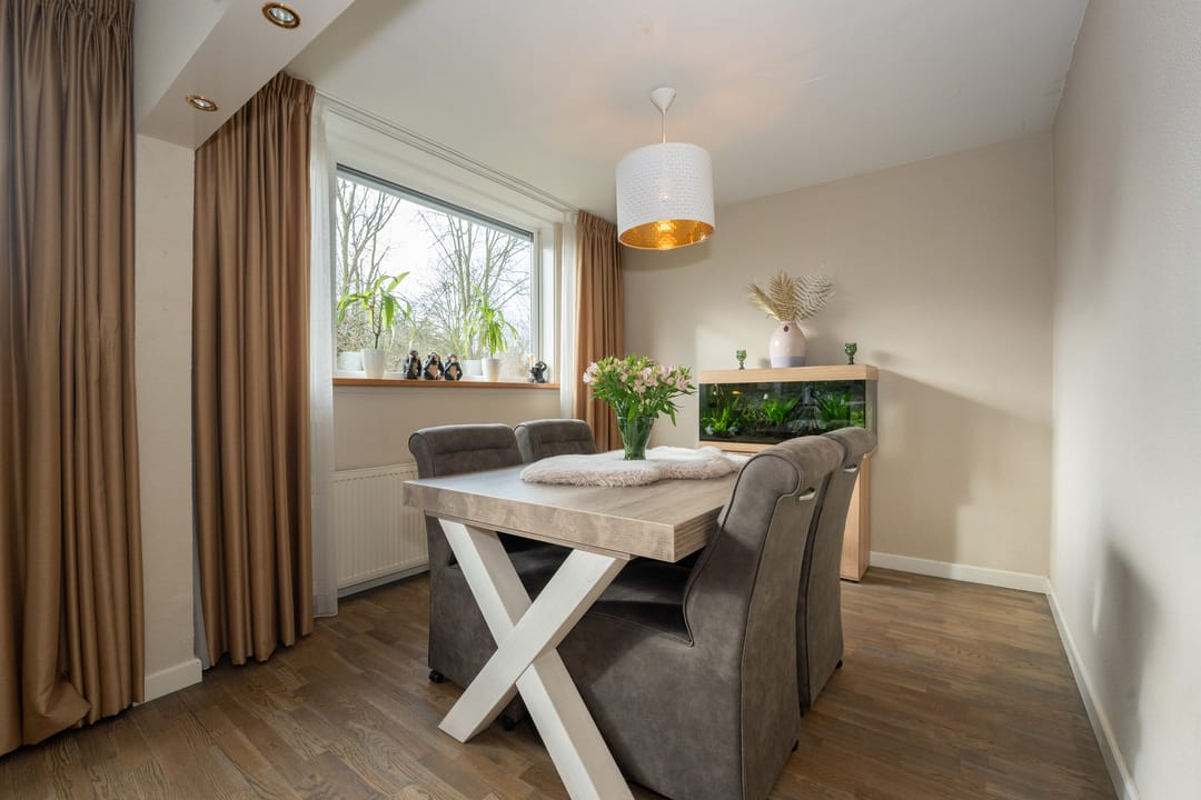 Foto 16 van Hugo van Woerdenstraat 77