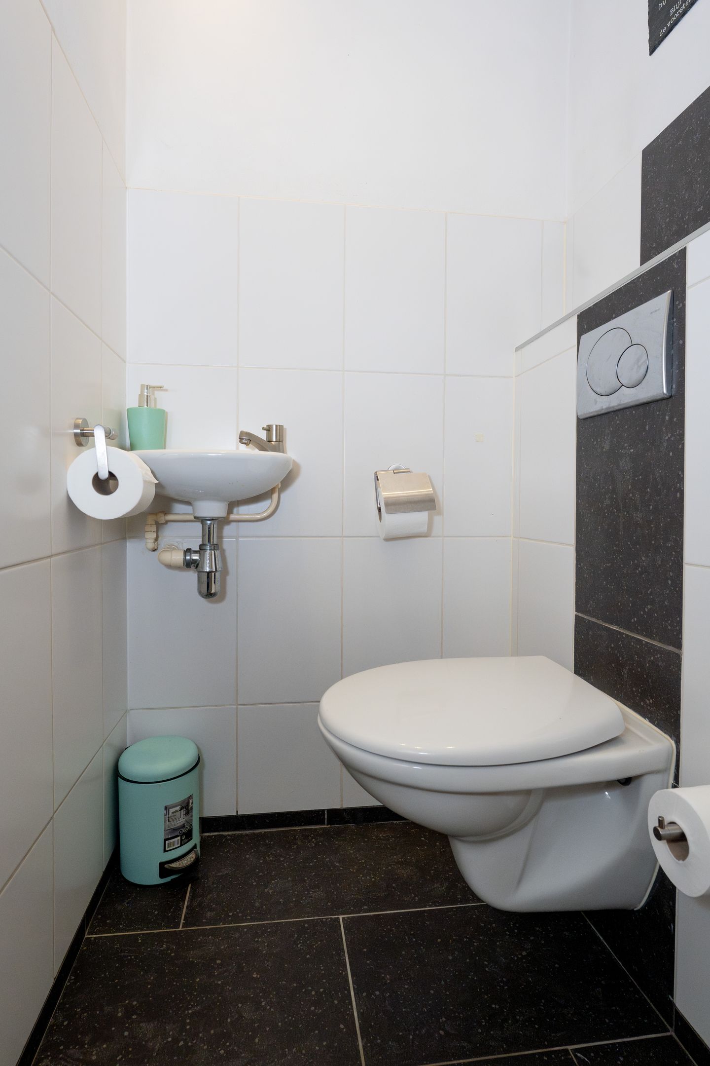 Foto 25 van Hugo van Woerdenstraat 77