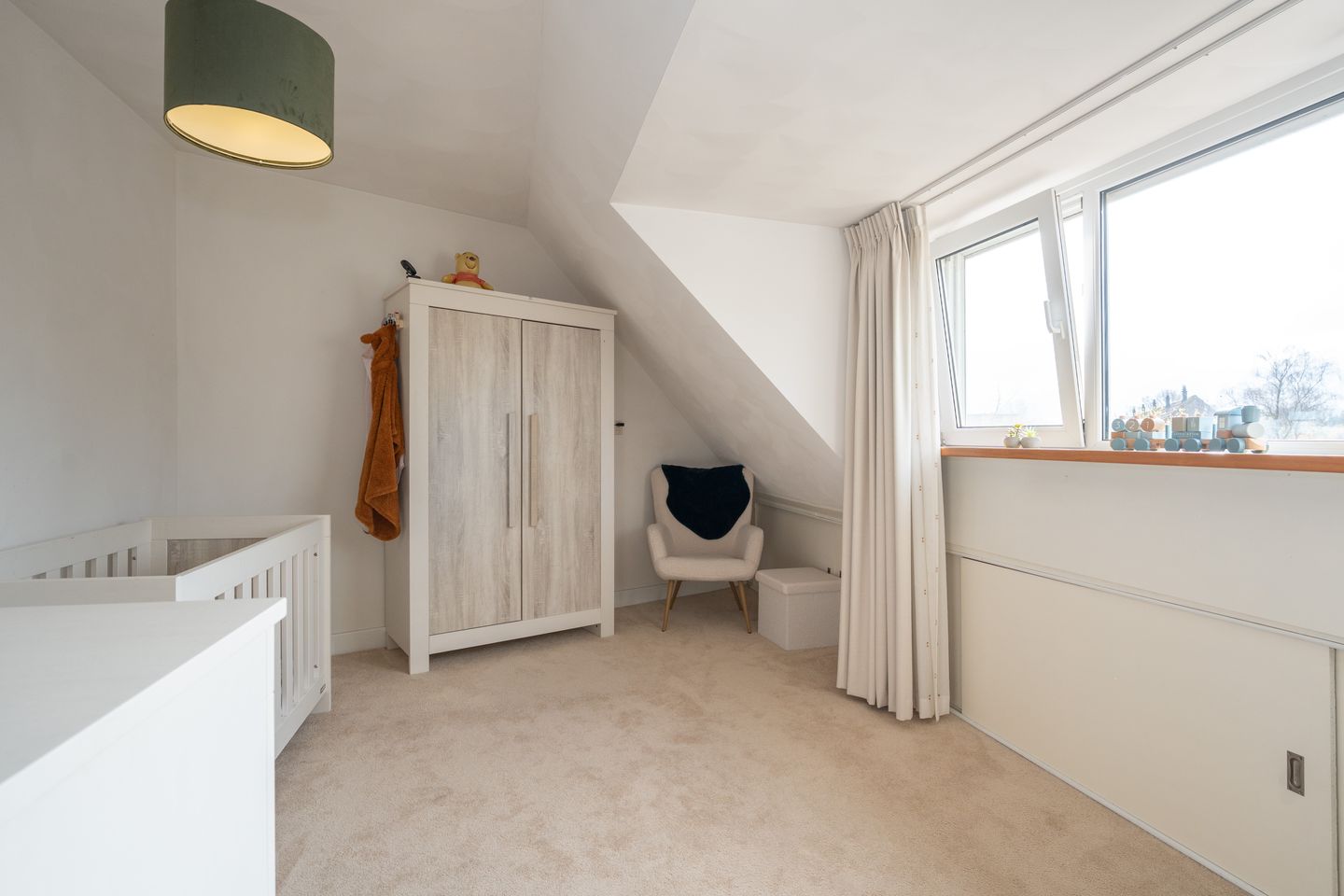 Foto 34 van Hugo van Woerdenstraat 77