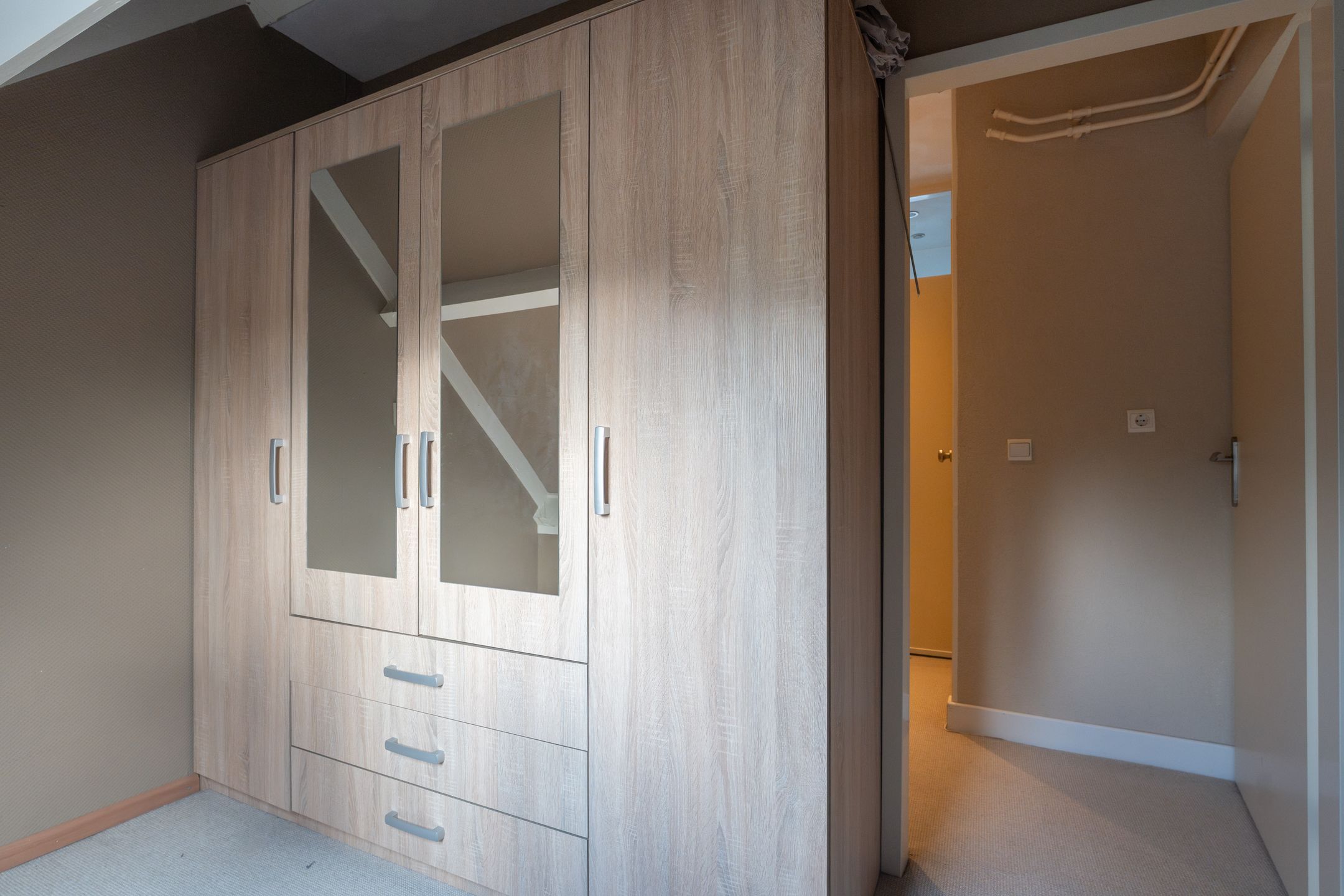 Foto 36 van Hugo van Woerdenstraat 77