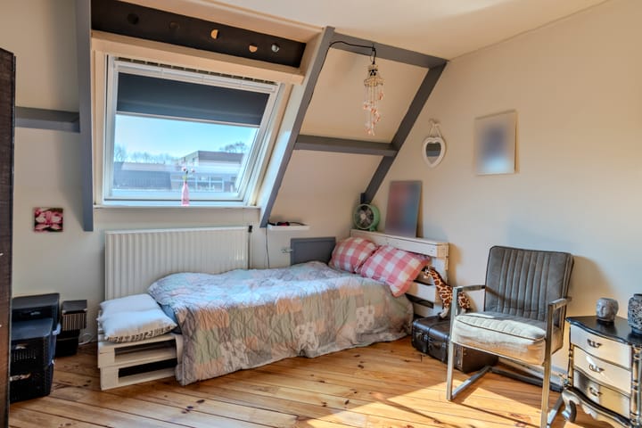 Foto 18 van Melkkruid 14