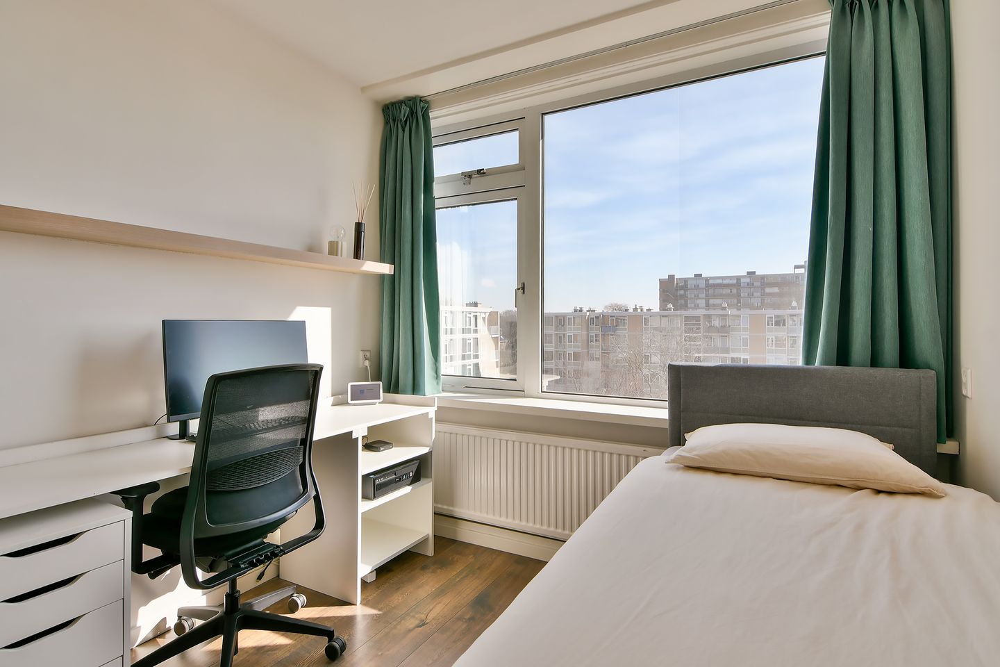 Photo 14 of Einsteinlaan 279