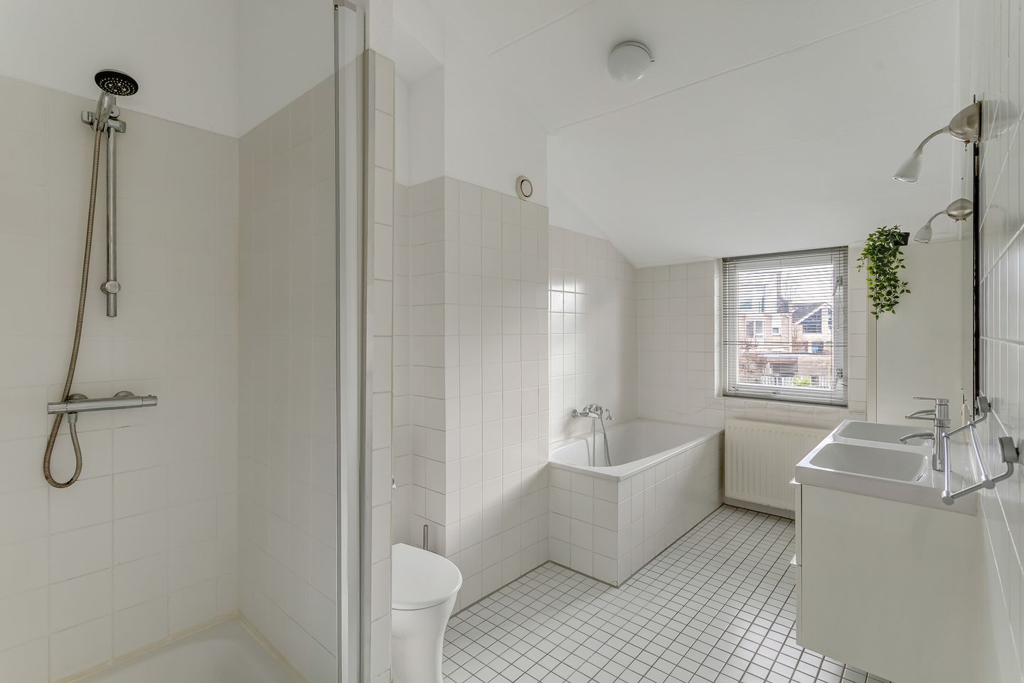 Foto 25 van Talmastraat 9