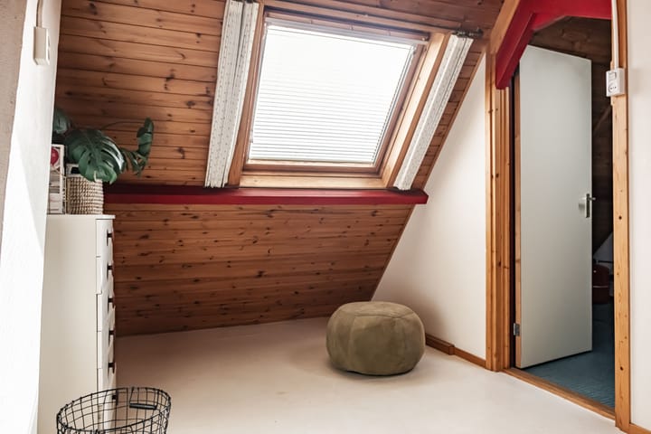 Photo 32 of Lijsterbeslaan 9