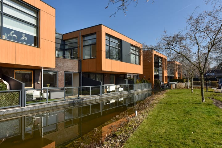 Foto 23 van Burgemeester de Voogtlaan 82