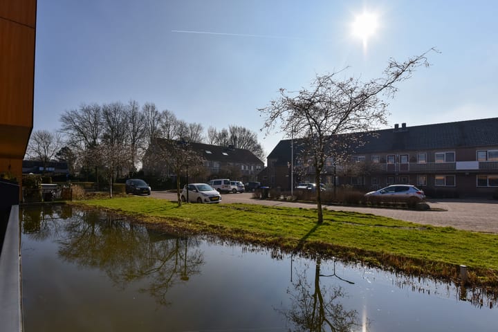 Foto 24 van Burgemeester de Voogtlaan 82