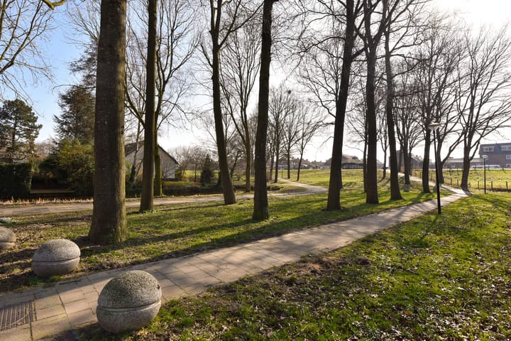 Foto 28 van Burgemeester de Voogtlaan 82