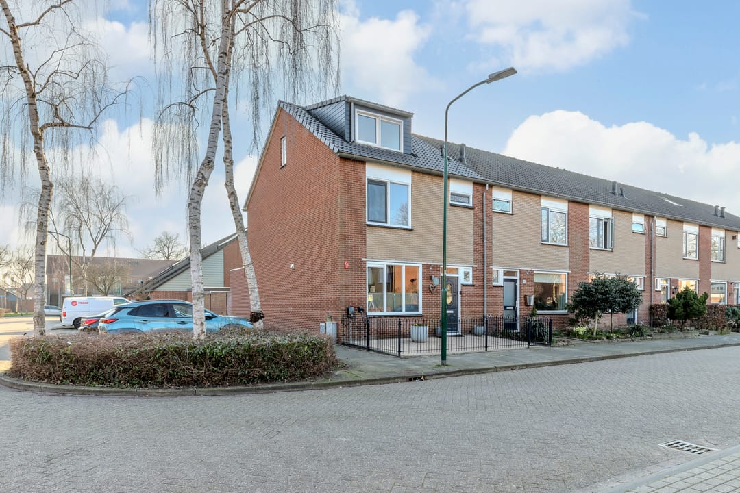 Foto 2 van Leeuwerik 18