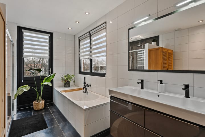 Foto 17 van Maagdenbergweg 57