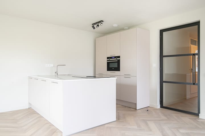 Photo 11 of Pastoor Sickingstraat 56