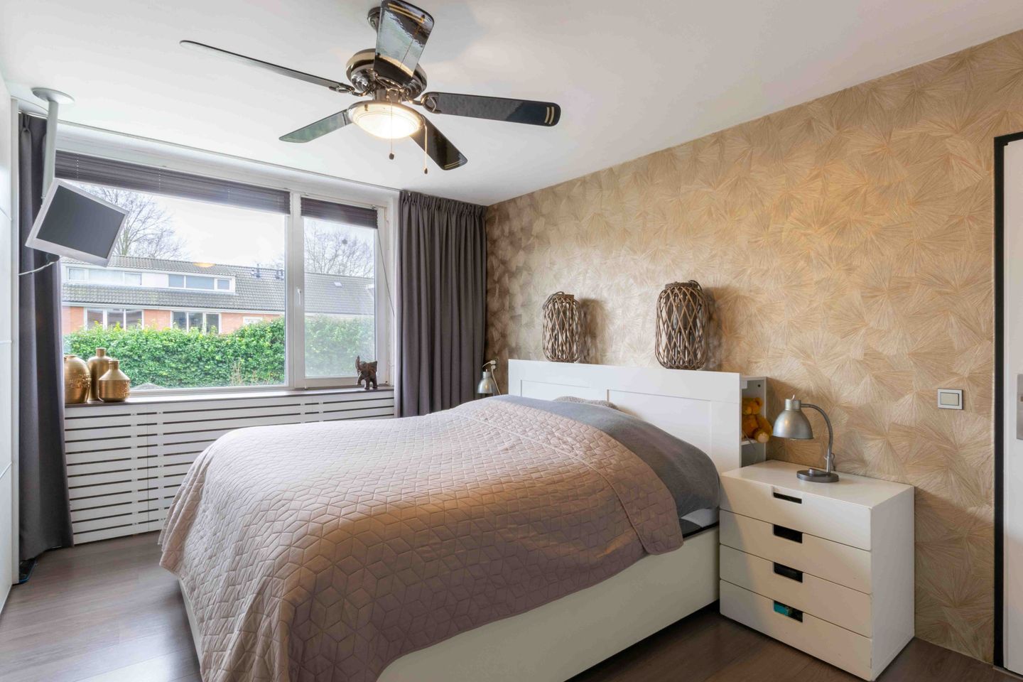 Foto 14 van Evertsenlaan 18