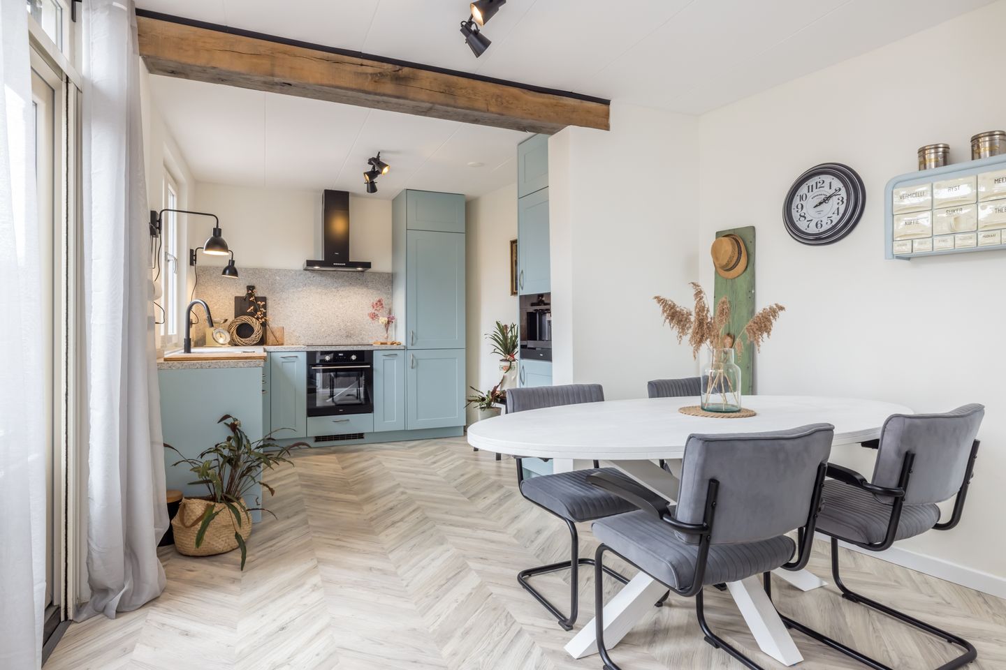 Foto 10 van Mgr. Lebouillestraat 39