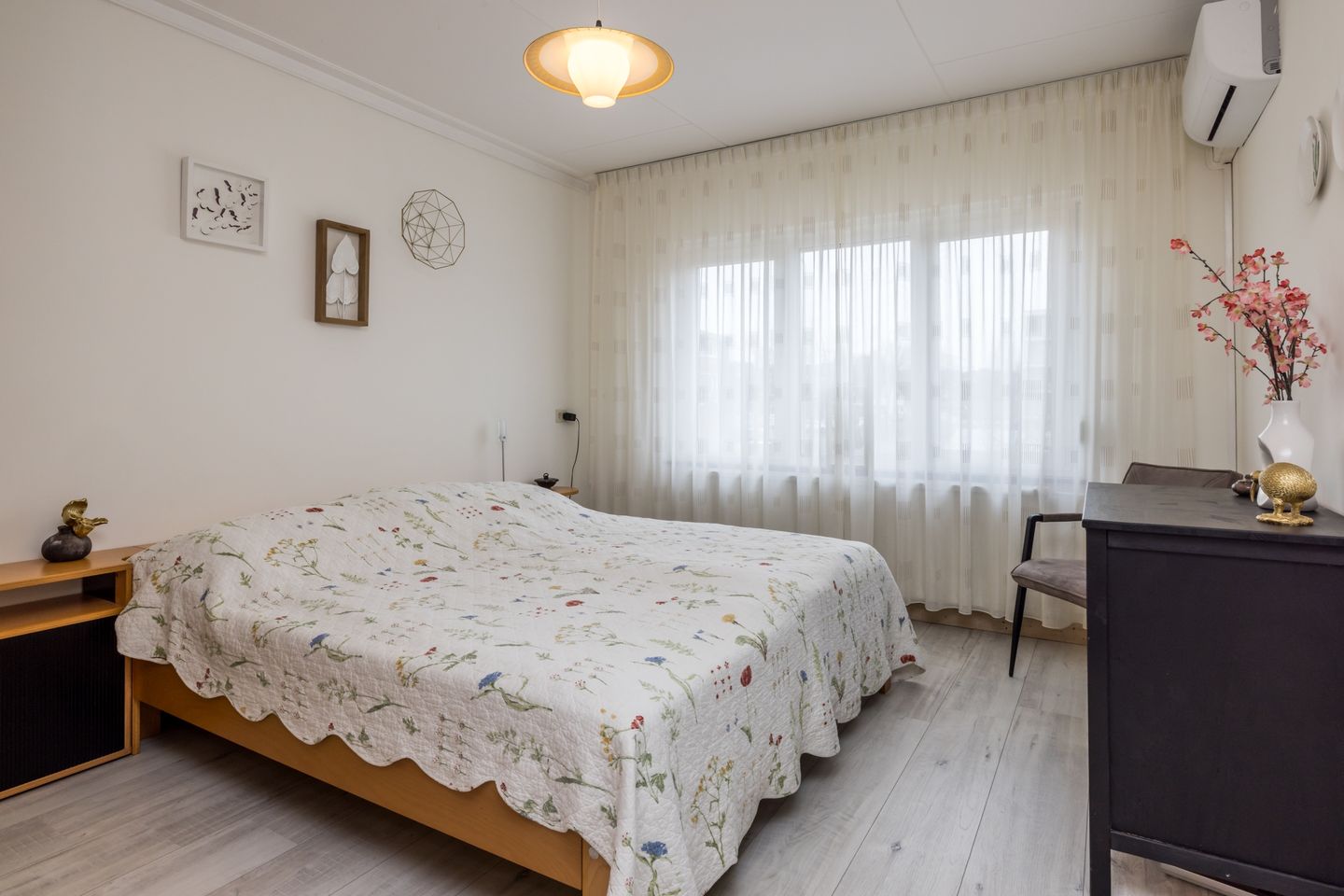 Foto 29 van Mgr. Lebouillestraat 39