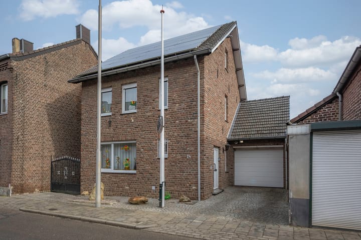 Meuserstraat 24