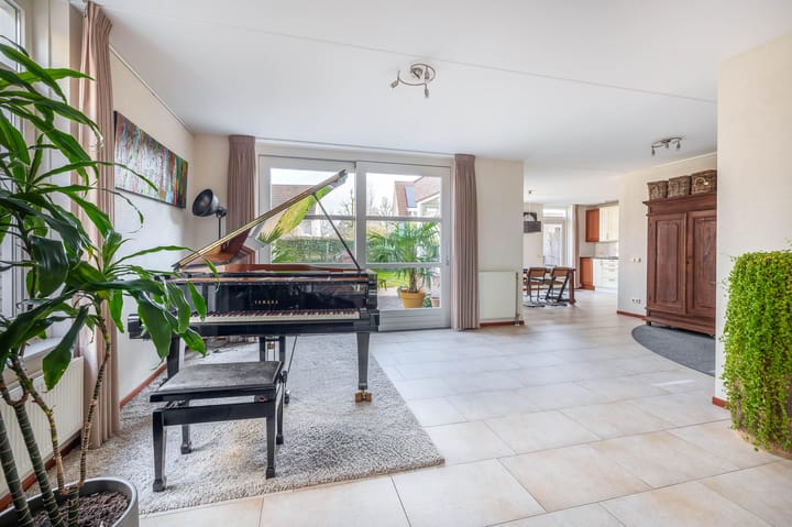 Foto 8 van Heierveldlaan 81