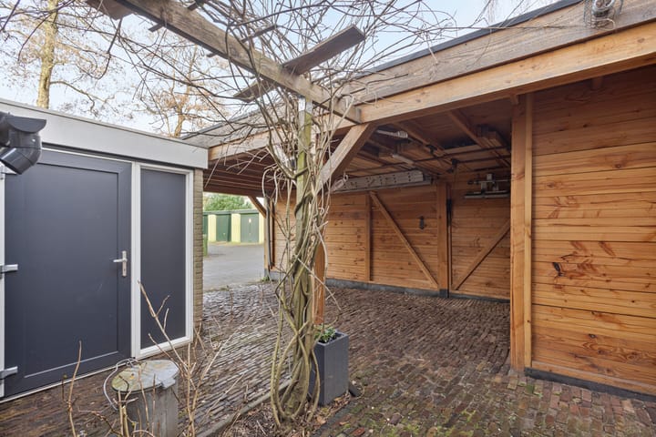 Foto 46 van Rietdekkersdreef 301