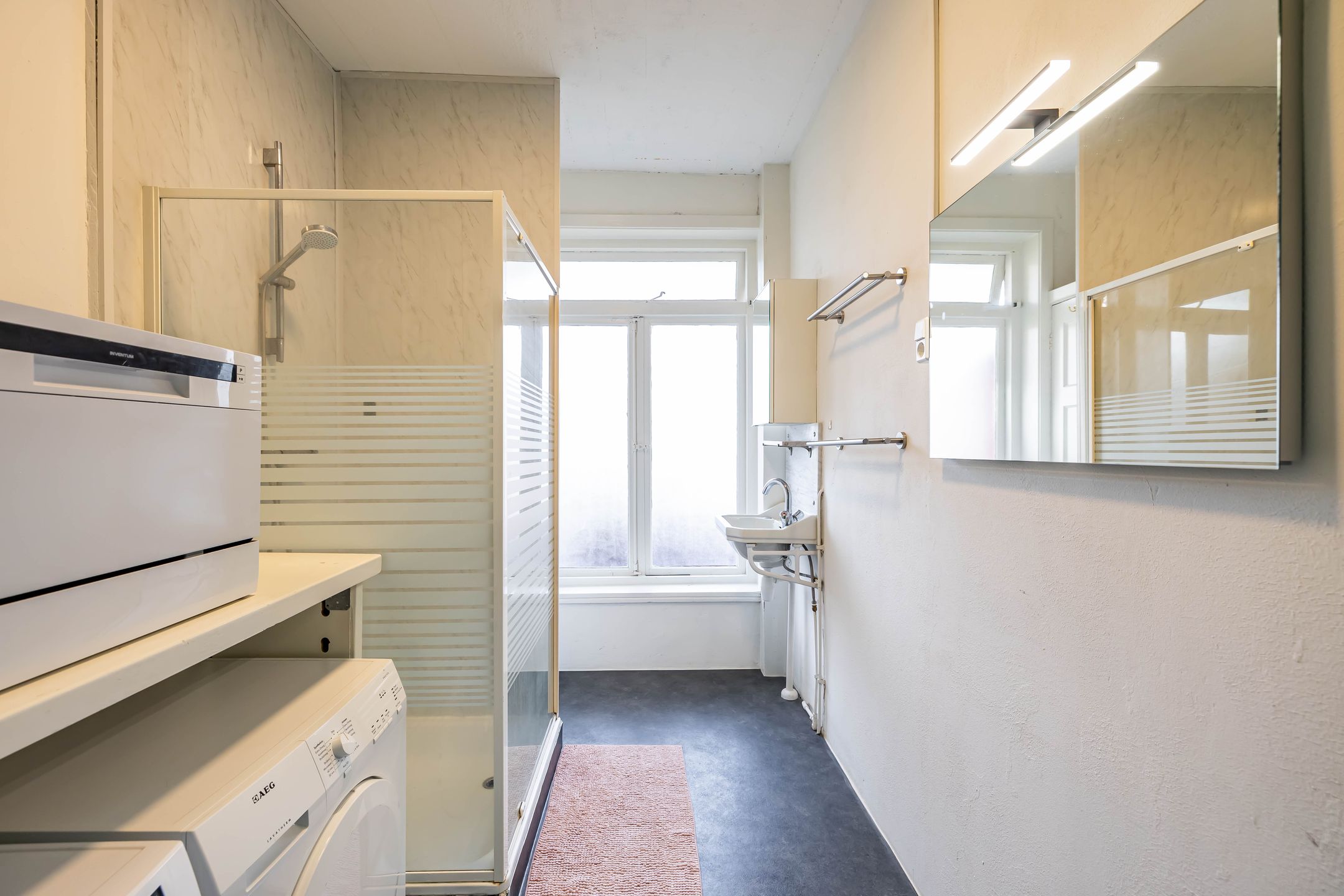 Foto 24 van Hamburgerstraat 70-A