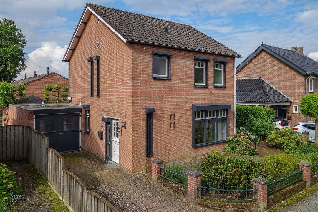 Foto 2 van Schoolberg 4