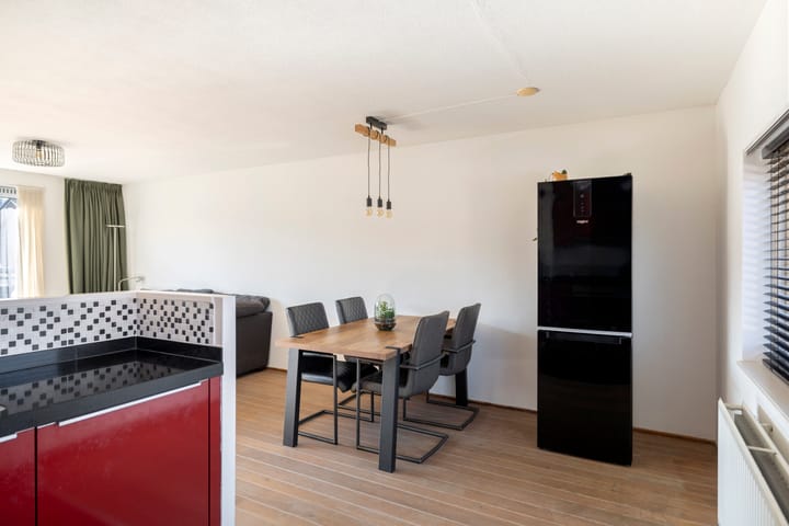 Foto 9 van De Hovenlaan 141