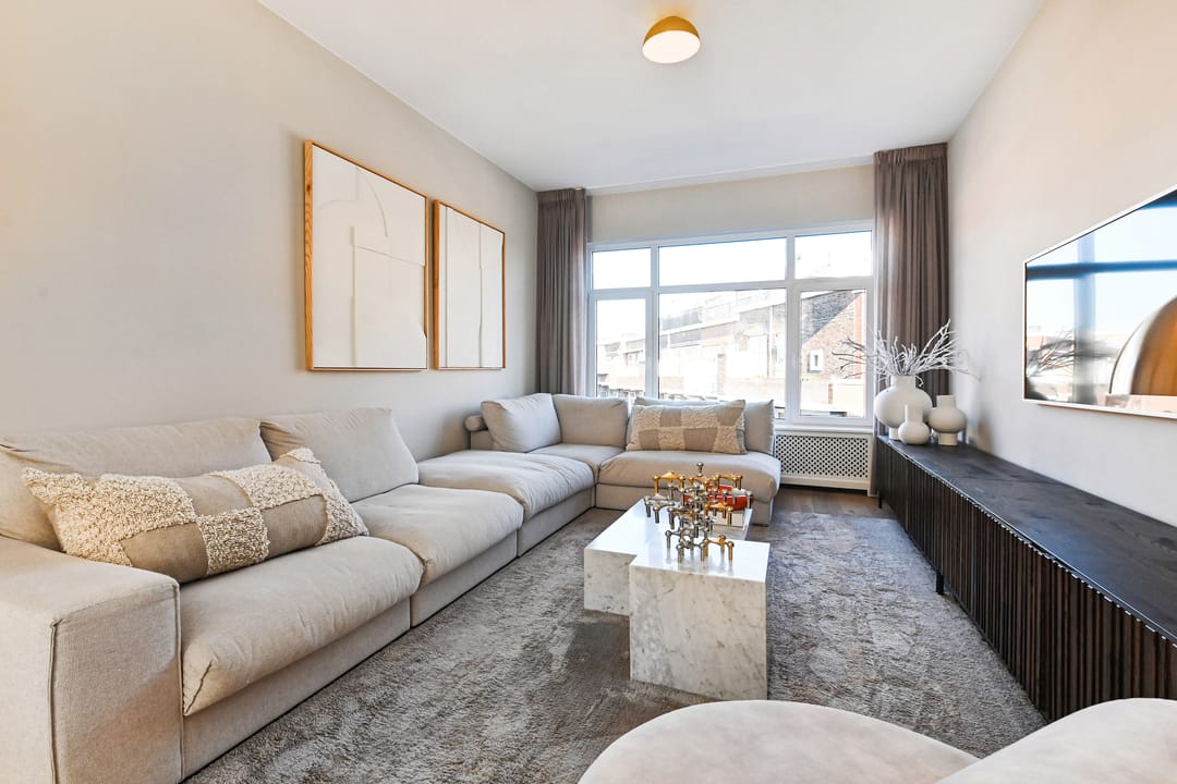 Photo 8 of Ananasstraat 16