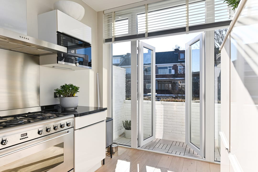 Photo 13 of Ananasstraat 16