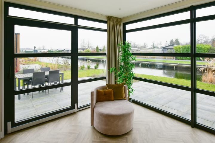Vrijstaande woning te koop: Nieuw-Loosdrechtsedijk 215C1, Loosdrecht