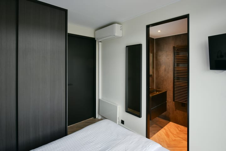 Vrijstaande woning te koop: Nieuw-Loosdrechtsedijk 215C1, Loosdrecht