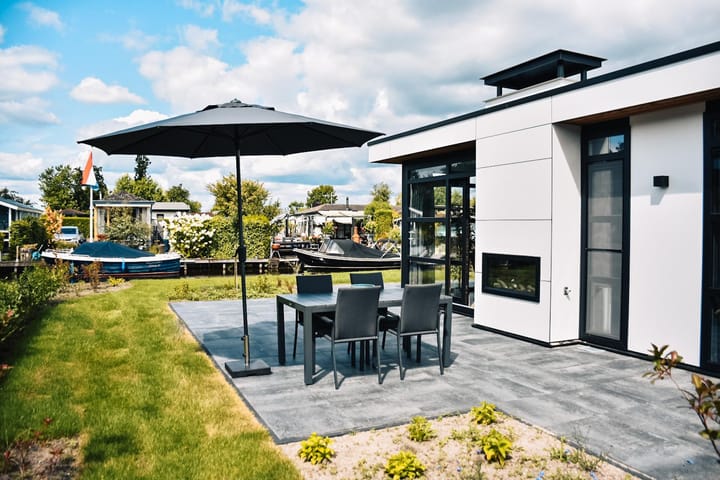 Vrijstaande woning te koop: Nieuw-Loosdrechtsedijk 215C1, Loosdrecht