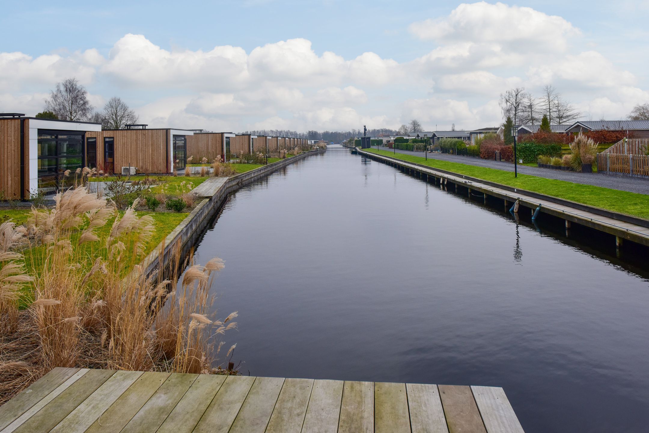 Photo 27 of Nieuw-Loosdrechtsedijk 215-C1