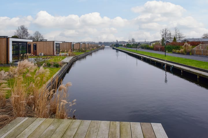 Vrijstaande woning te koop: Nieuw-Loosdrechtsedijk 215C1, Loosdrecht