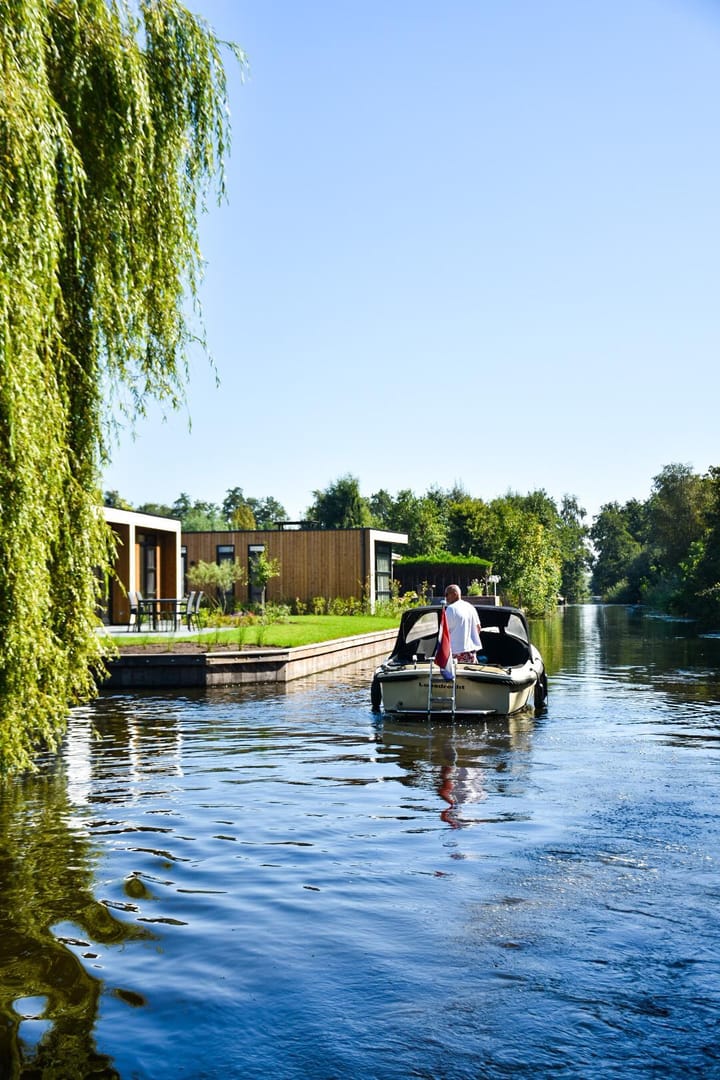 Vrijstaande woning te koop: Nieuw-Loosdrechtsedijk 215C1, Loosdrecht