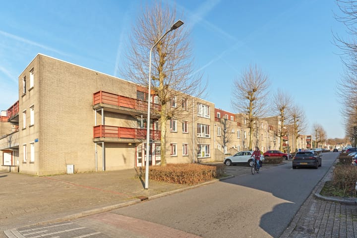 Foto 5 van Basilicumweg 100