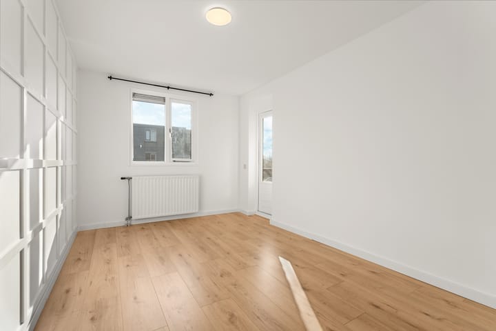 Foto 18 van Basilicumweg 100