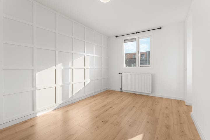 Foto 19 van Basilicumweg 100