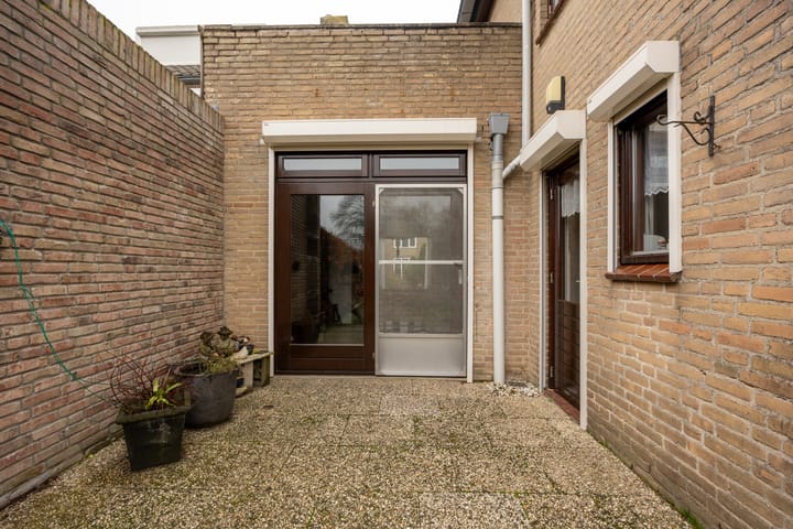 Foto 31 van Graaf Hermanstraat 7