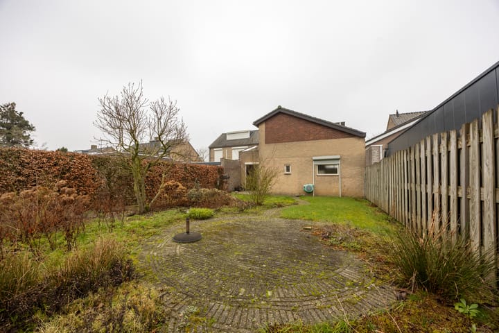 Foto 34 van Graaf Hermanstraat 7