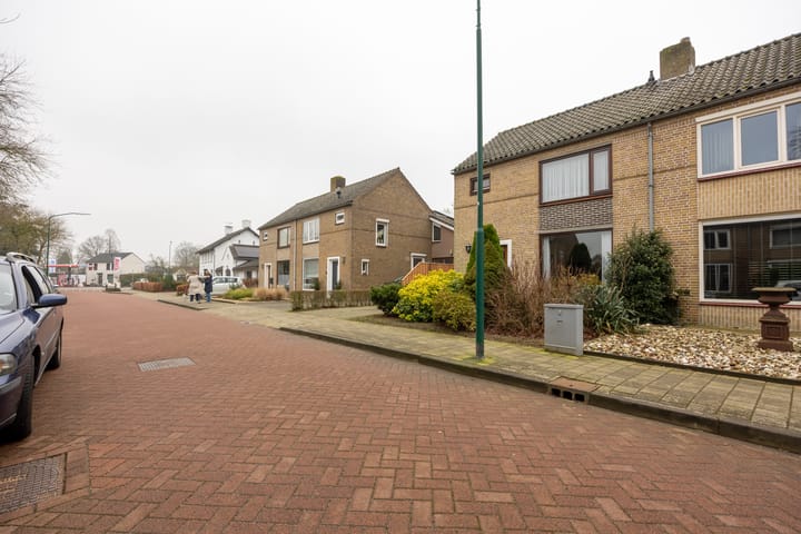 Foto 40 van Graaf Hermanstraat 7