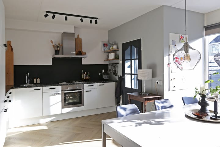 Foto 12 van Ruiterstraat 30